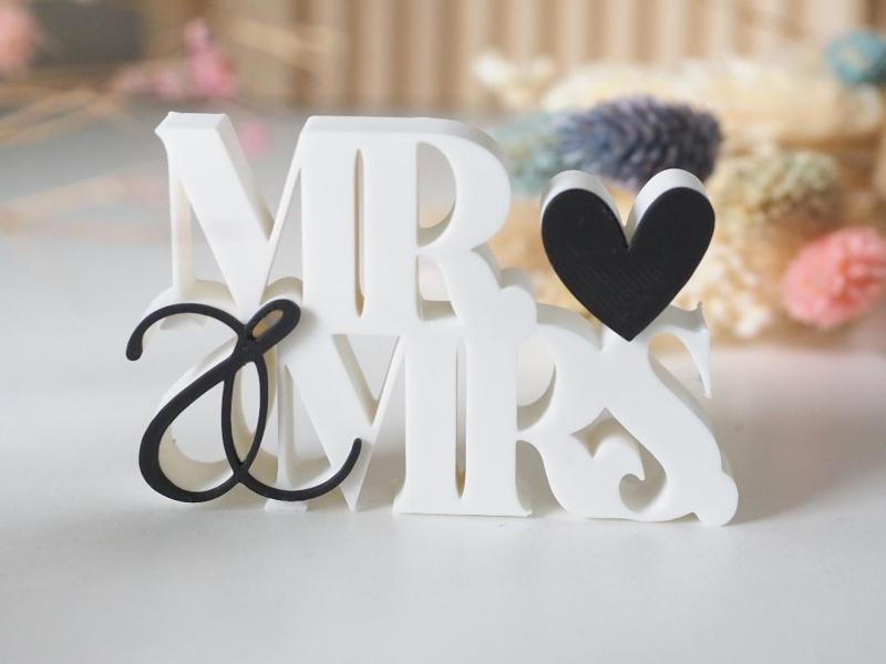 Mr & Mrs with Heart