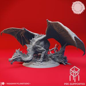 Adult Green Dragon - Tabletop Miniature (Pre-Supported)