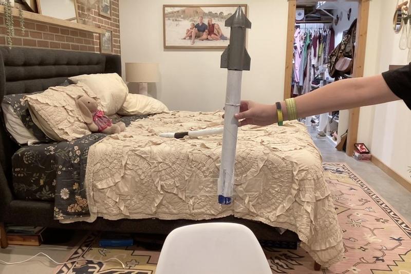 SpaceX Starship and Superheavy paper towel tube rocket 