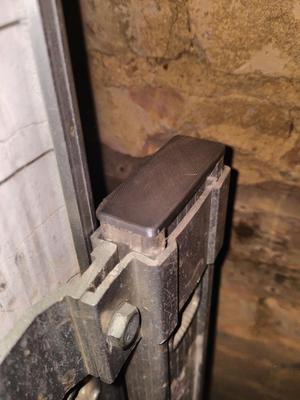 Ladder cap
