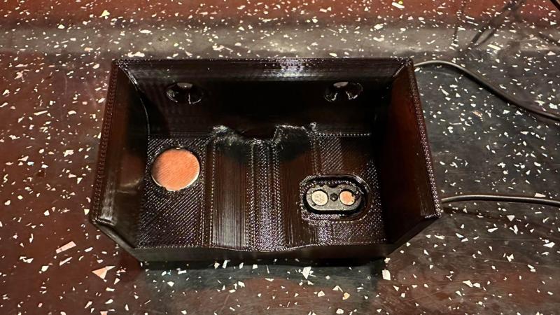 LED Lenser iH5R charging dock