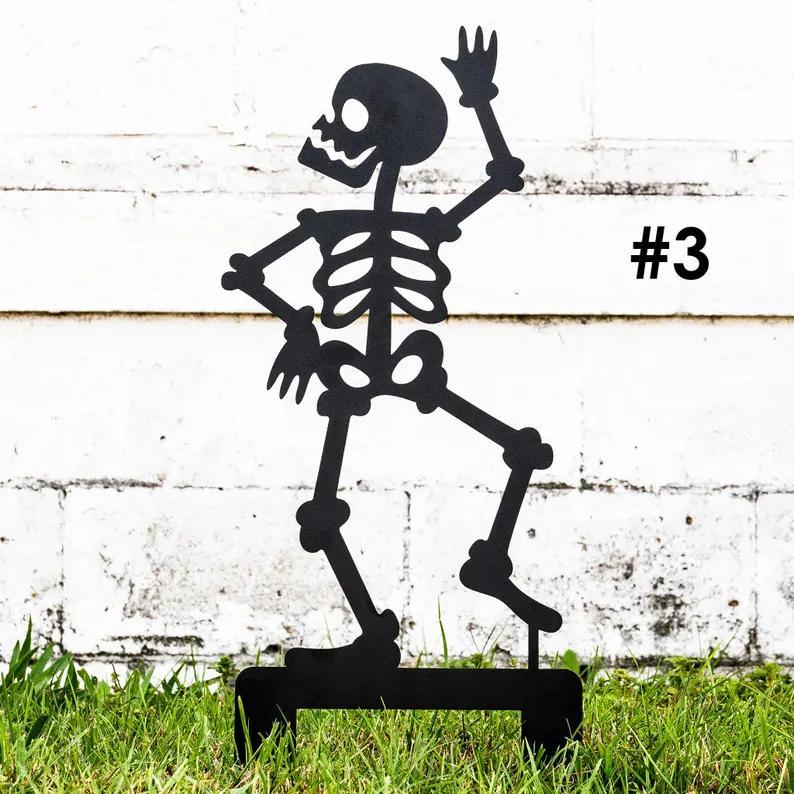 Outdoor Skeleton Halloween Decor, Halloween Outdoor Sign, Halloween Garden Signs, Metal Halloween Yard Stakes, Halloween Sign Skeleton Decor