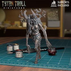 Ancient Witch unClothed [Pre-Supported]