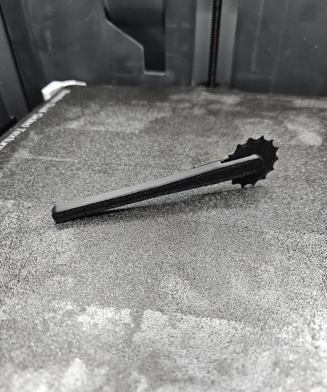 Cardboard creasing tool