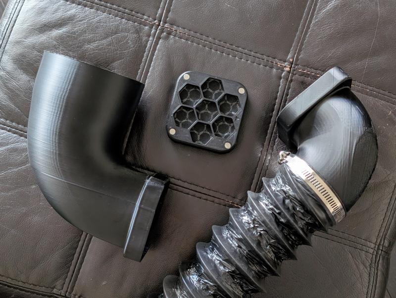 Detachable magnetic exhaust duct attachments for K1/K1C