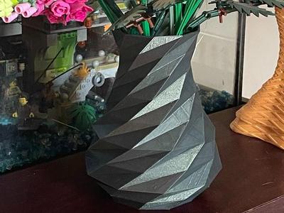 Rugged Vase For Brick Flowers