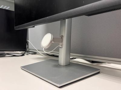 Megsafe adjustable holder for Dell monitor