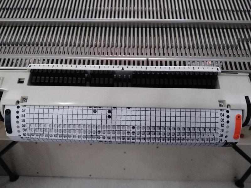 PASSAP knitting machine Deco punchcard connector (plastic studs)