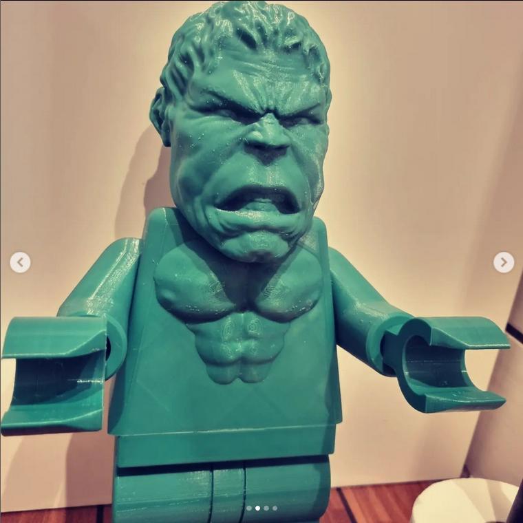 toilet paper type "LEG 0" hulk