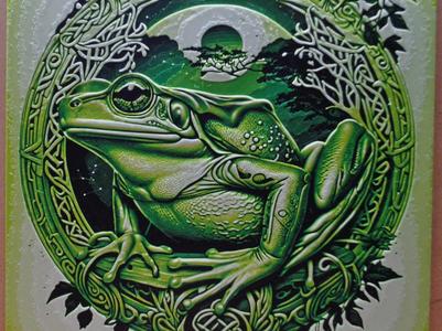 Hueforge Celtic Frog