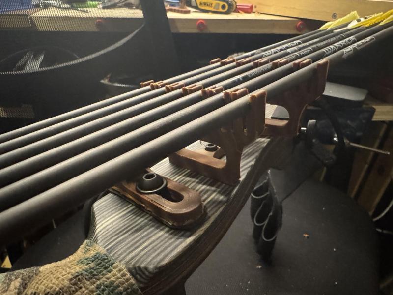 Bow Attached Recurve Quiver (remixed) with higher standoff