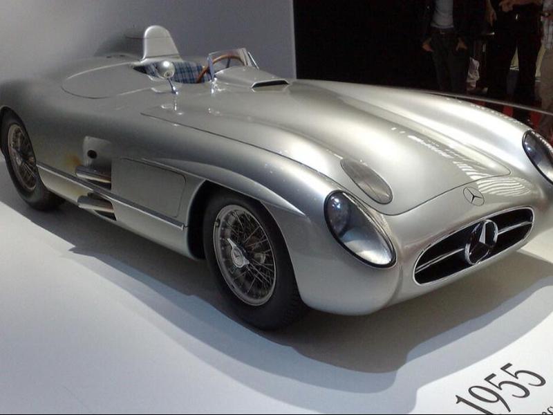 Mercedes Benz 300 SLR