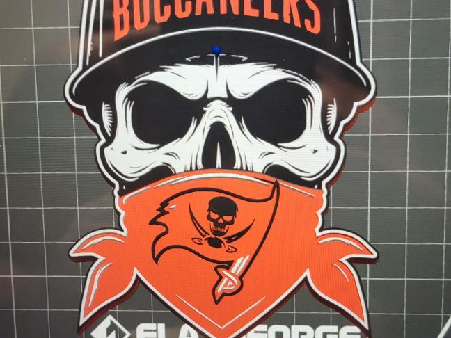 bucs hype chain pendent 