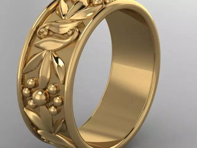 GOLD RING