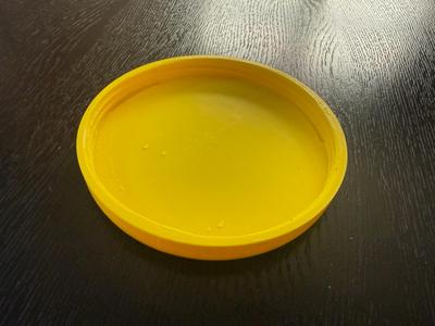 Round cover for Costco Good Foods Guacamole 