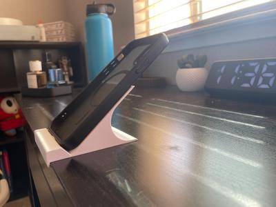 Desk filming tool for iPhone
