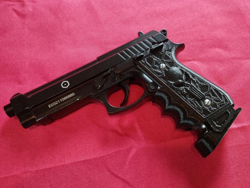 punisher taurus pt92 ergonomic pla grip