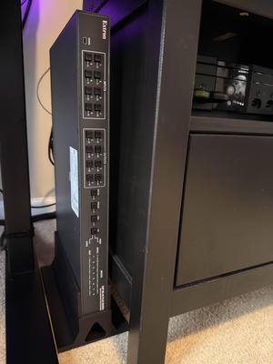 Extron 1U Vertical Stand
