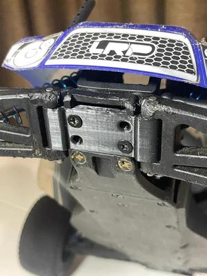 Front Suspension Holder - S10 TWISTER LRP   