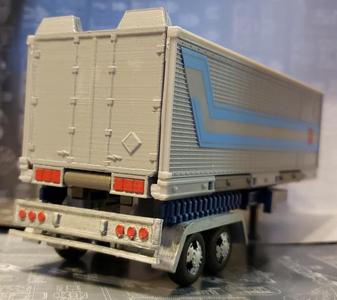 Trailer Bumper for Earthrise Optimus Prime 