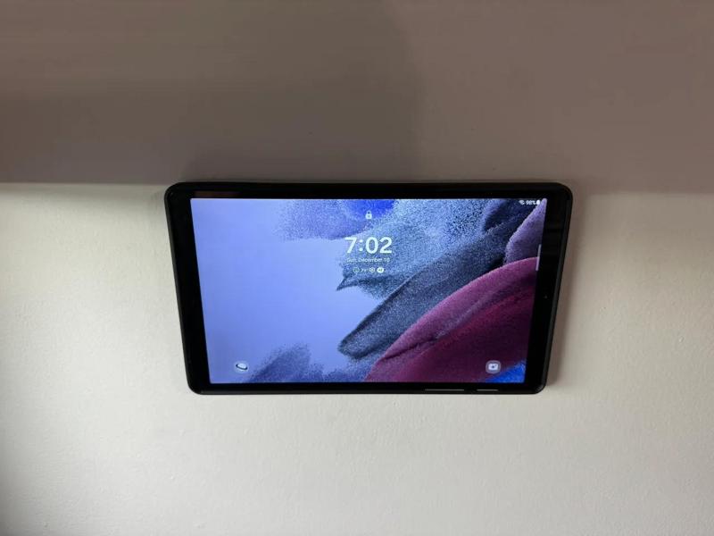 Samsung Galaxy Tab A7 Lite - Magnetic Case + Wall Mount   