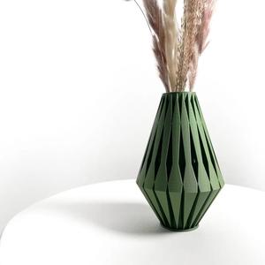 The Onde Vase, Modern and Unique Home Decor for Dried and Preserved Flower Arrangement  | STL File   