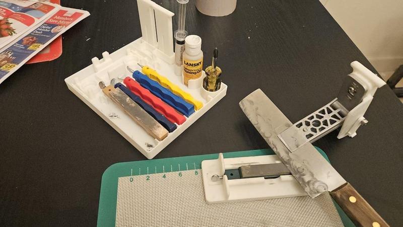 Modification kit for Lansky sharpener