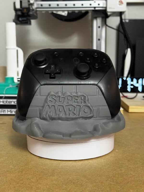 Nintendo Switch Controller Stand – Super Mario Set   