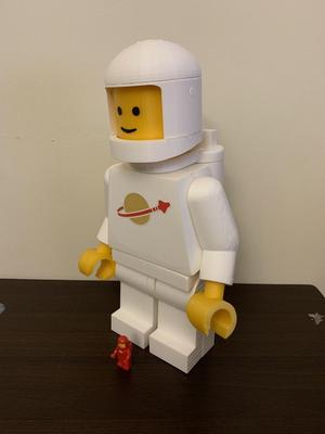 Poseable small figurine