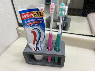 Toothbrush and Toothpaste Holder/Container Cube