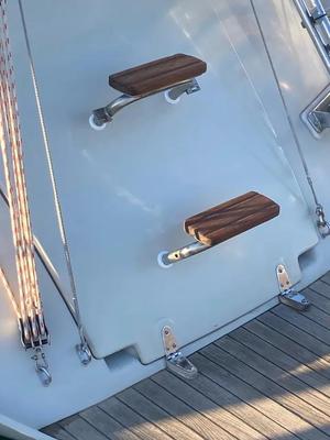 Dehler 34 stairs bushing   