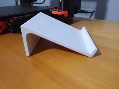 R/C battery charger stand   