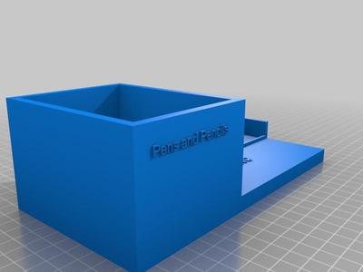 Desktop pen holder, L9A1