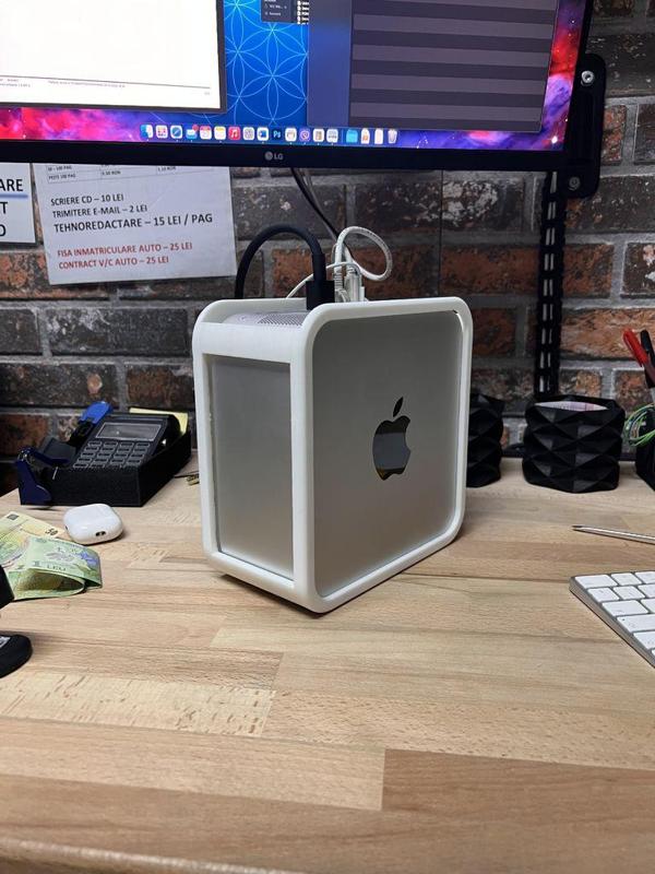 Mac Studio Wall Mount  Cage (Exoskeleton)