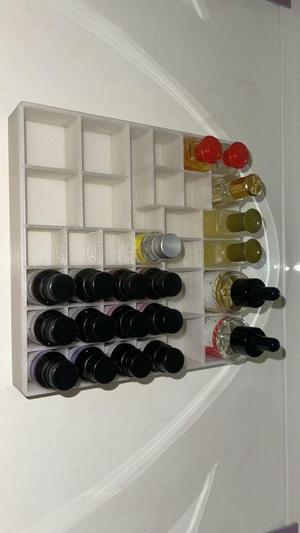 Fragrances oils organizer
