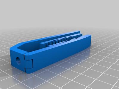 Manual solder paste dispenser with M3 heat-set insert hole