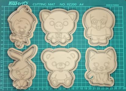 Zenon's Farm Cutting Cookie Cutter Cokies