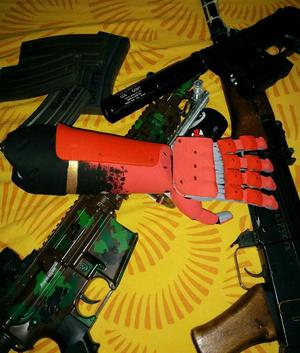 Metal Gear Phantom Pain 1:1 Big Boss Arm