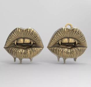 Vampier lips pentant cnc desion