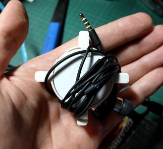 Pebblebee headphones wrap