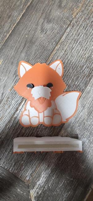 Fox eyeglass holder