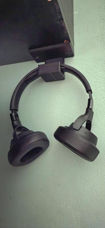 Under-desk headphone mount o Under-shelf headphone holder