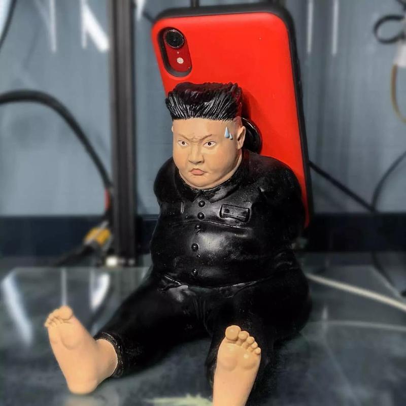 Kim Phone Stand