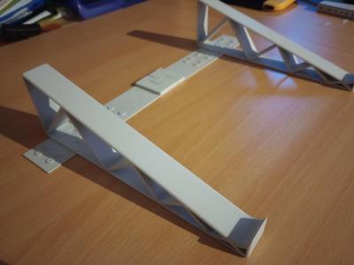 Universal Laptop stand