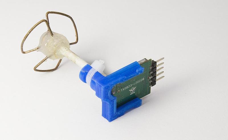 tx5823 Antenna Protector