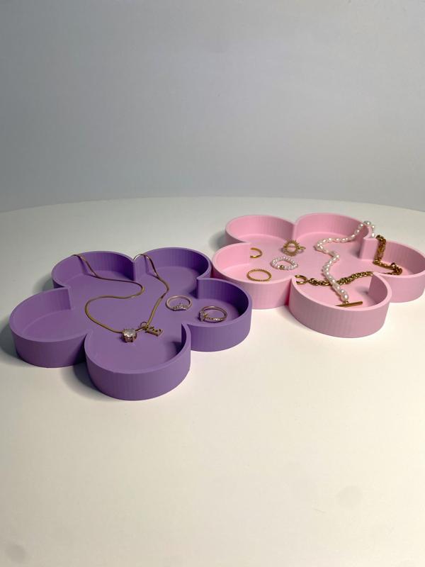 Decorative flower bowl / tray