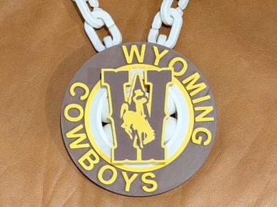 Wyoming Cowboys Spinner Chain