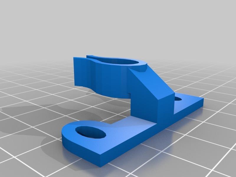 desk keyboard tray closure clip