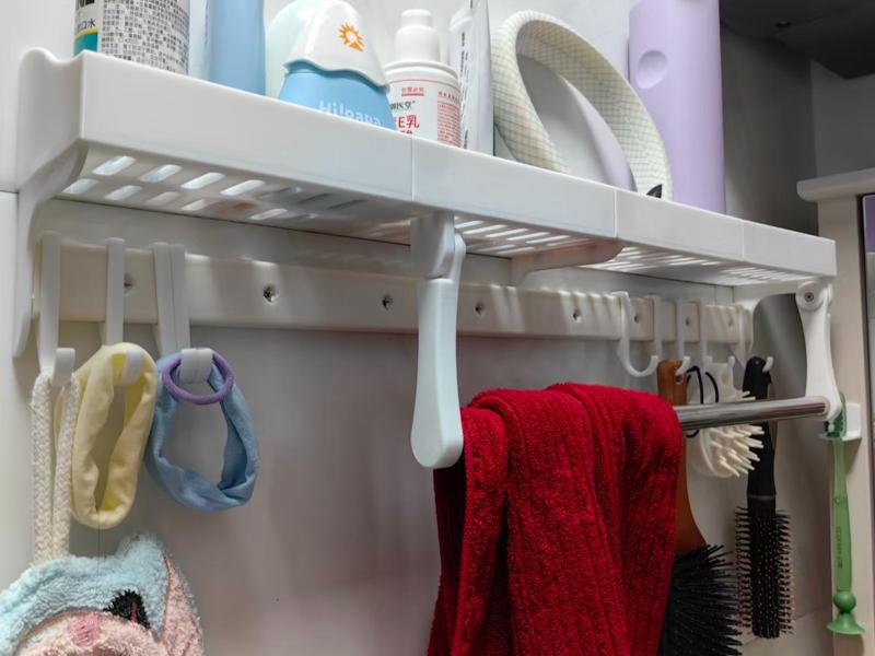 Towel, hook, shelf