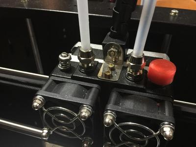 Malyan M180 Extruder Button